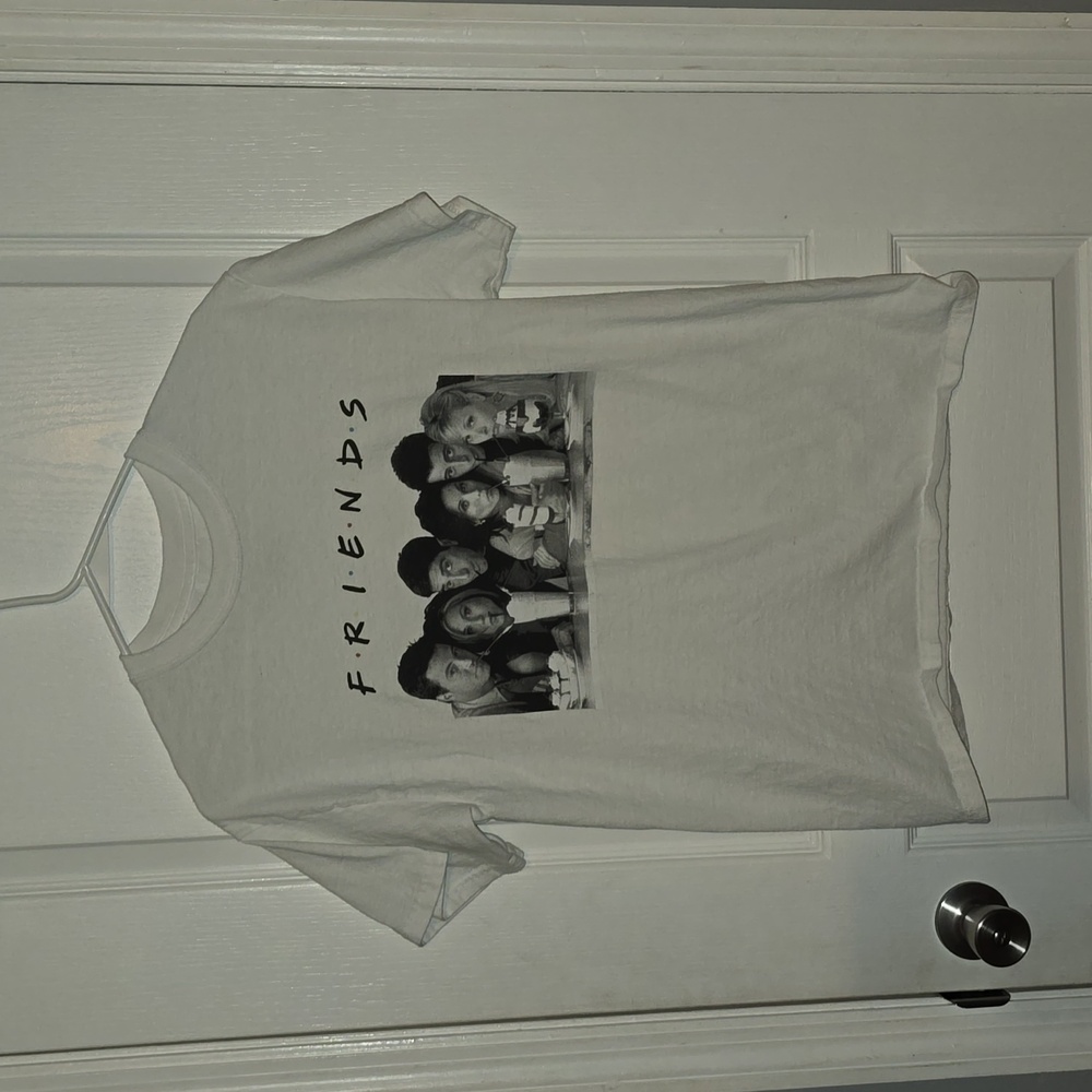Friends The TV Series Women's Med Short Sleeve White Shirt